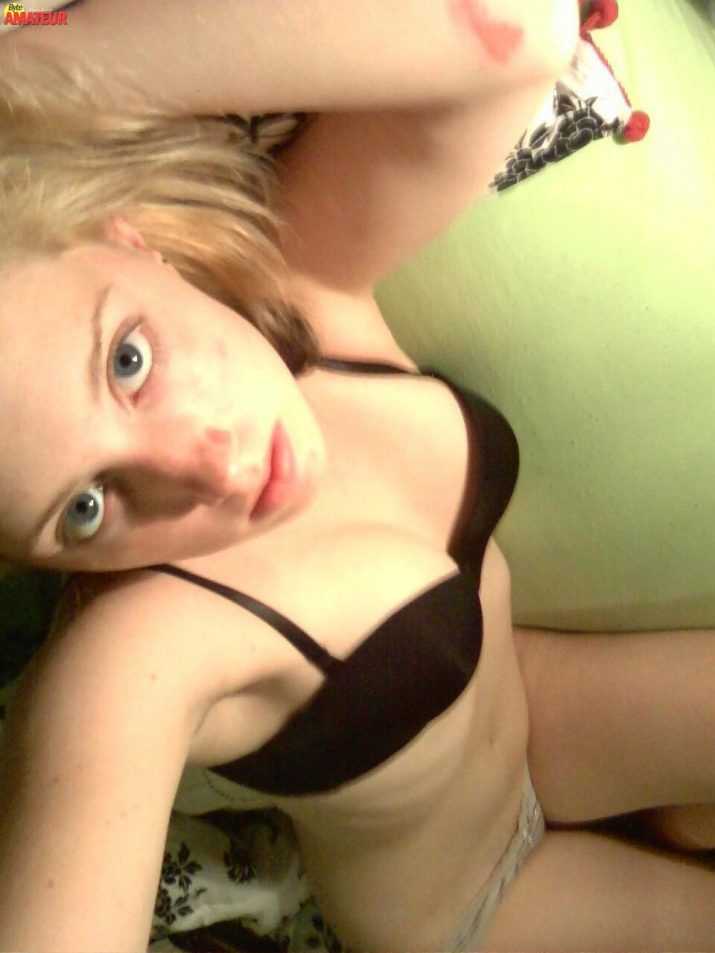rubia-natural-selfie-porno-5