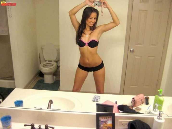chica-con-rico-cuerpo-selfie-porno-29