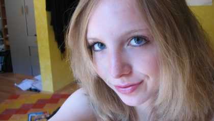 Sexy rubia desnuda
