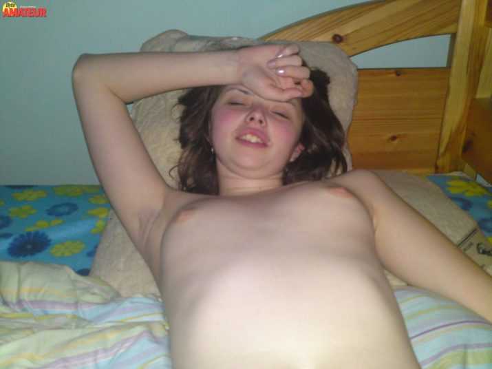 esposa-ojos-marrones-desnuda-16