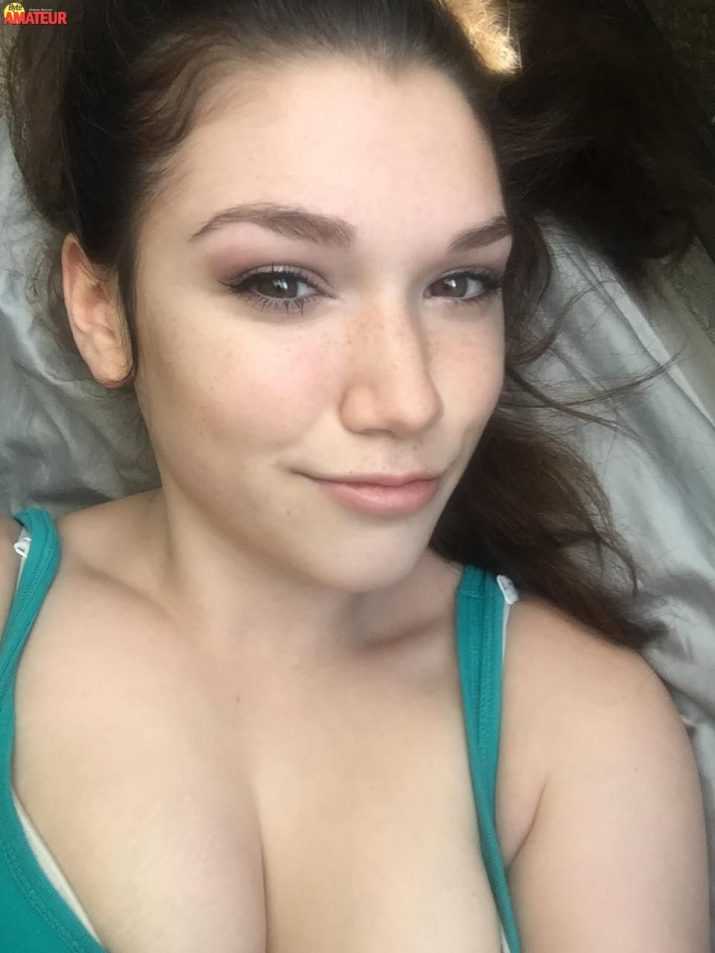 hermosa-tetona-desnuda-12