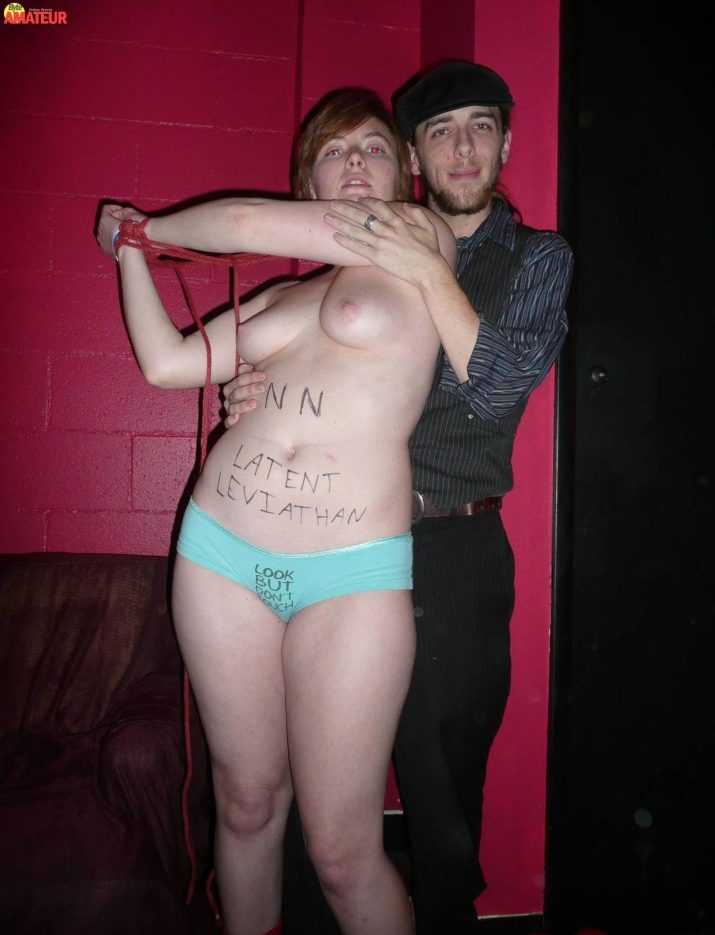 pelirroja-amateur-masoquista-34