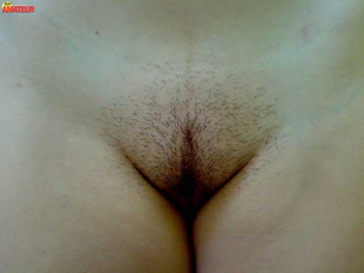 sexy-madura-desnuda-y-cogiendo-7