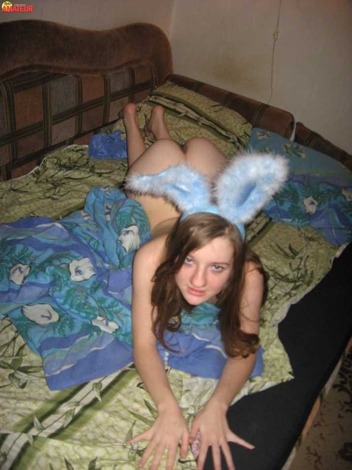 amateur-de-conejita-desnuda-36