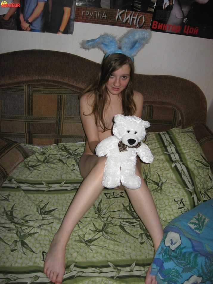 amateur-de-conejita-desnuda-45