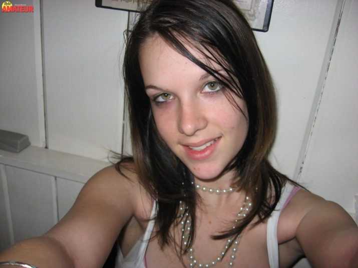 belleza-ojos-verdes-desnuda-2