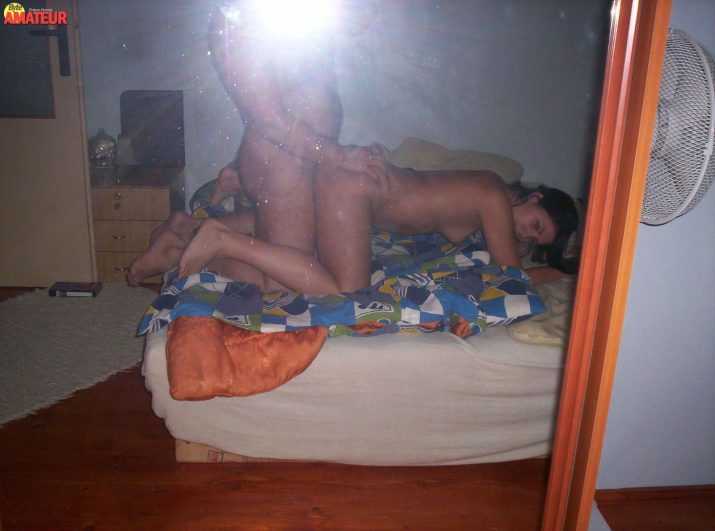 ojos-azules-chupando-polla-52