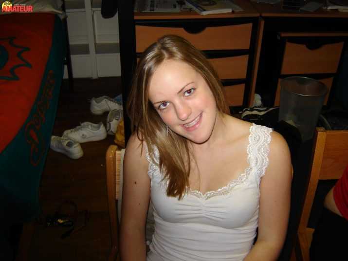 preciosa-teen-chupando-polla-11