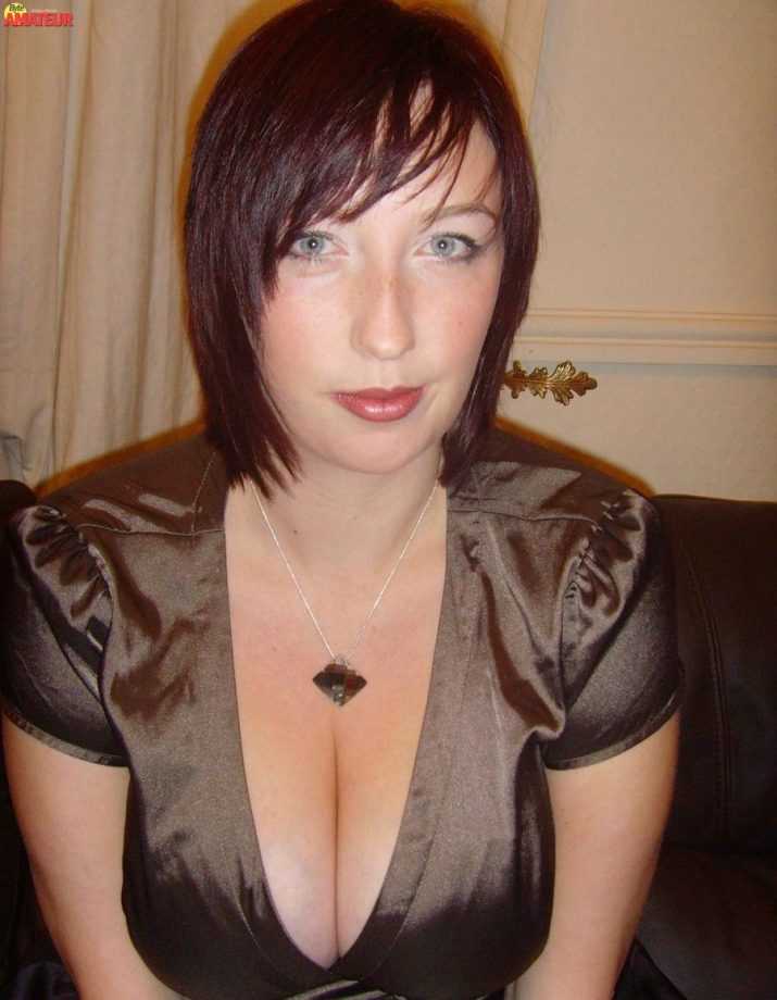 prenada-con-mega-tetas-desnuda-8
