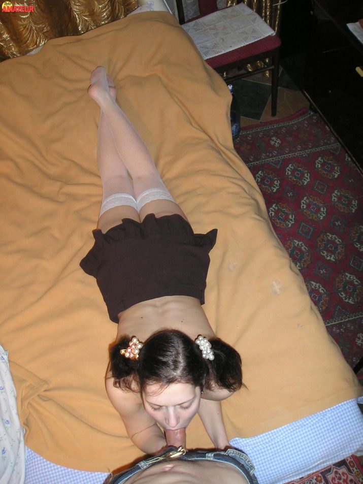 amateur-viciosa-por-las-pollas-44