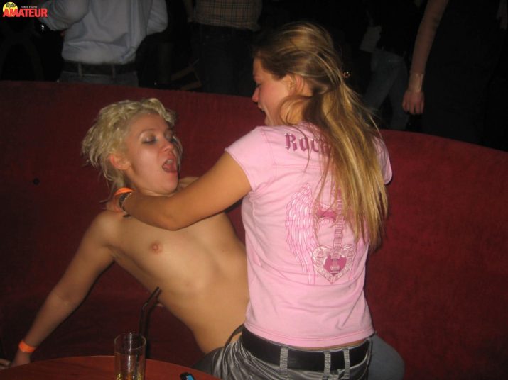 amateurs-borrachas-desnudas-21