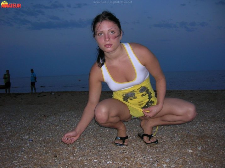 brasilena-desnuda-en-sus-vacaciones-9