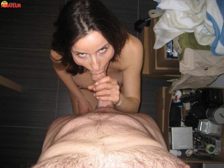 madura-exhibiendo-las-tetas-123
