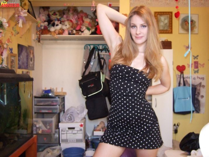 rubia-de-largo-cabello-desnuda-1
