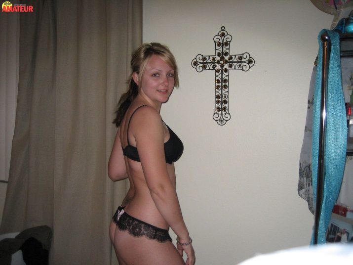 Bella venezolana desnuda (5)