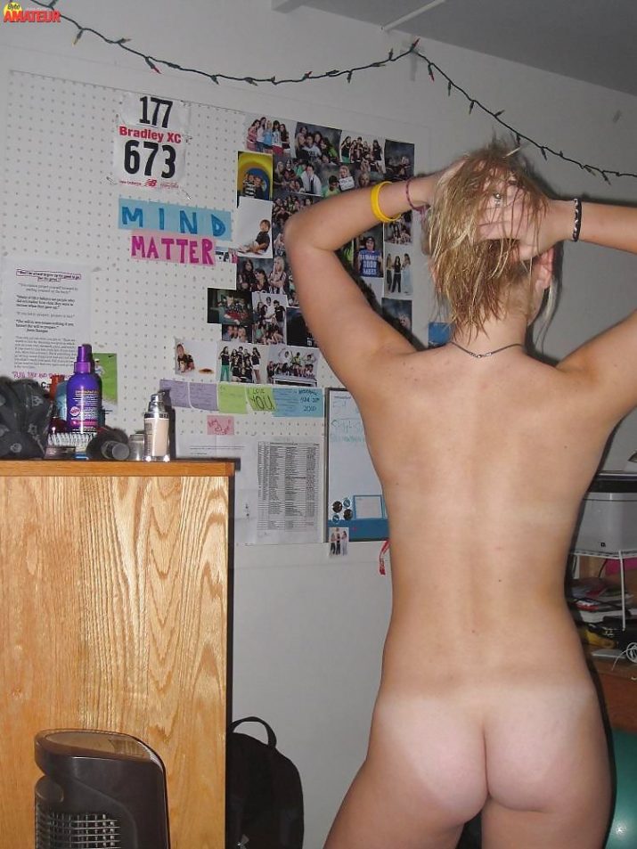 rubia-preciosa-desnuda-18