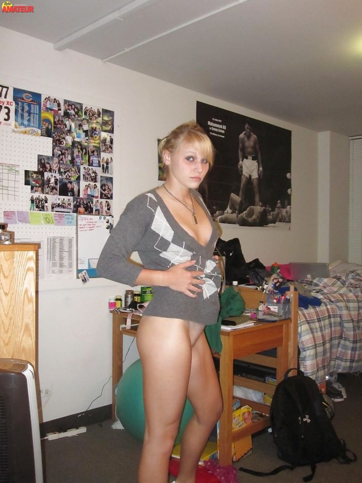 rubia-preciosa-desnuda-9