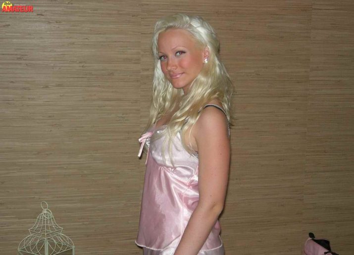 terrible-rubia-desnuda-3