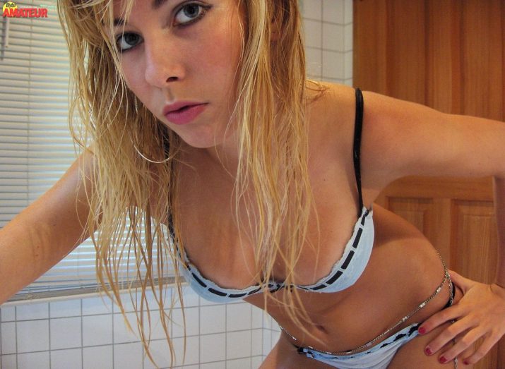 Belleza posando sexy (2)