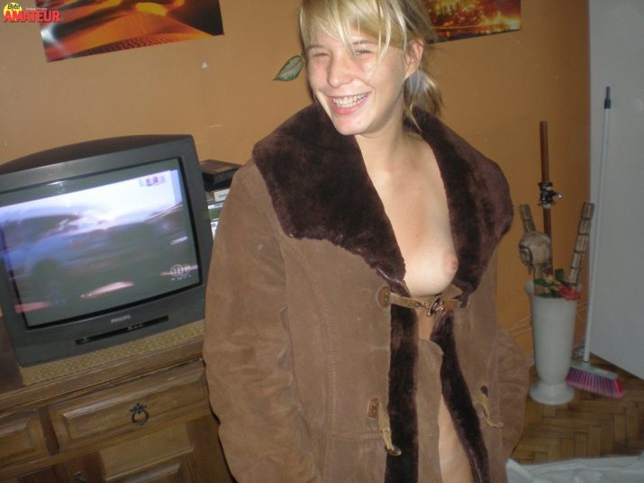 dulce-rubia-desnuda-18
