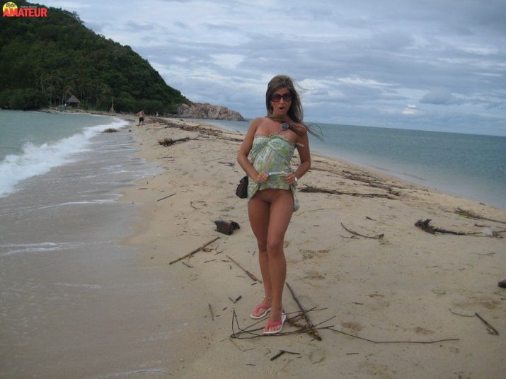turista-rubia-desnuda-en-cancun-65