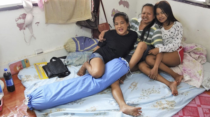 La familia que se prostituye unida permanece unida