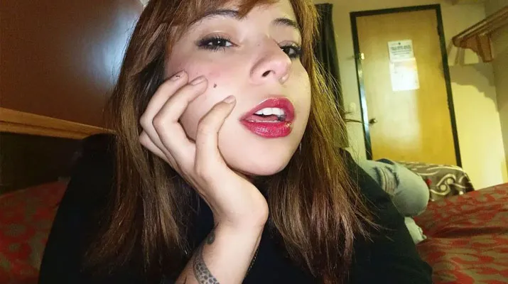 Rellenita marplatense con muchas ganas de estar desnuda